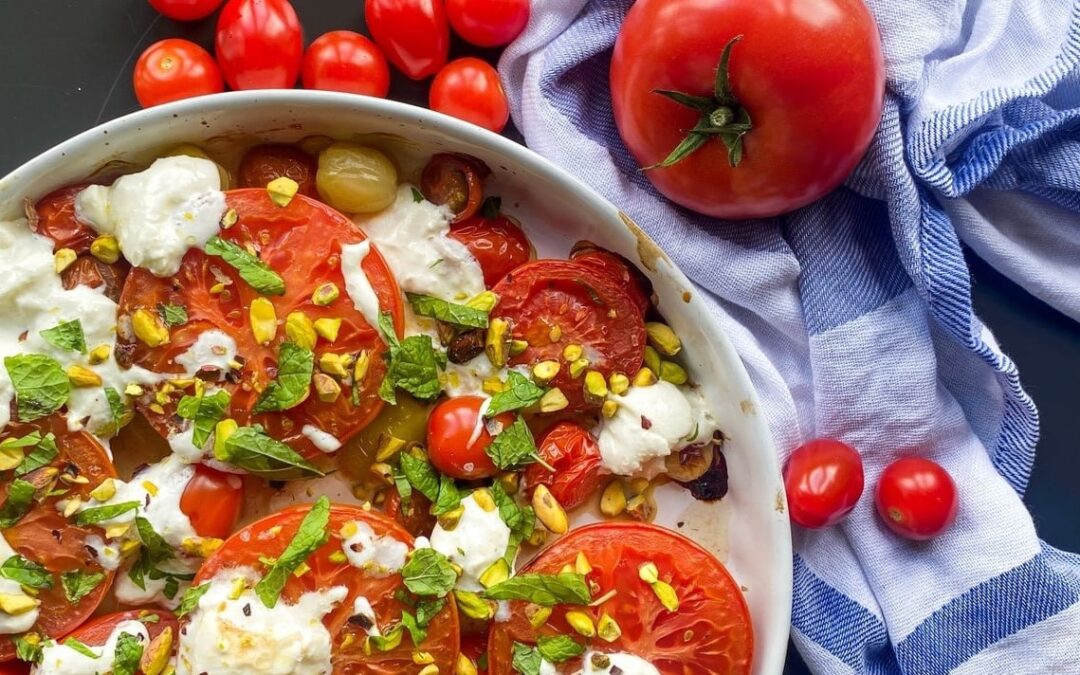 Stracciatella: el irresistible queso, pariente de la mozzarella y la burrata, que sirven en los restaurantes de moda